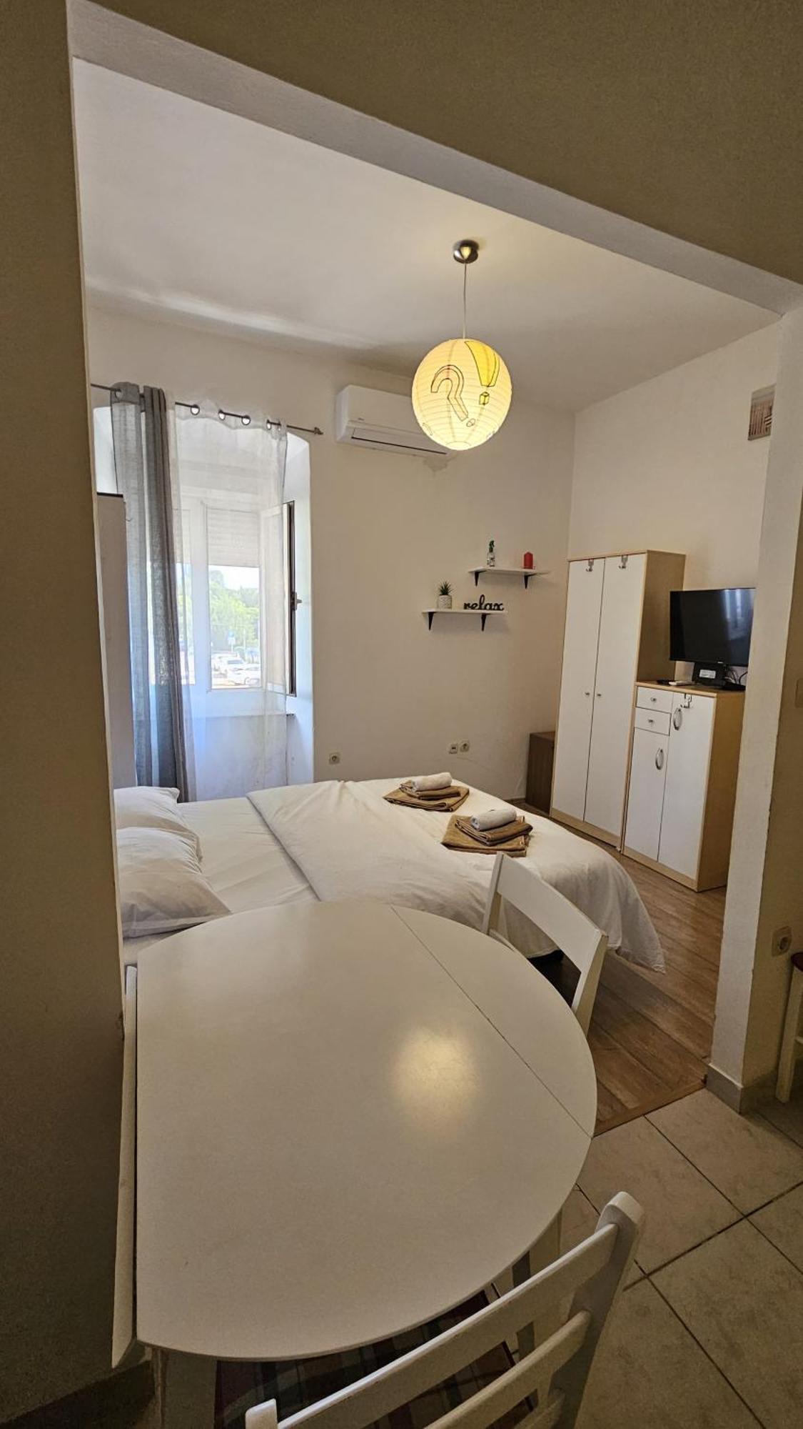 Kiki For 2, Near Old Town & Beach, Free Wifi Апартаменты Задар